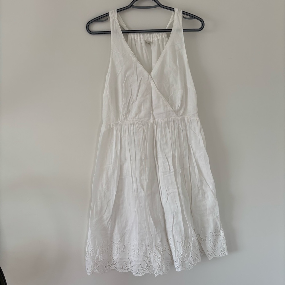 Old Navy White Sleeveless Dress with Eyelet Hem Size 8